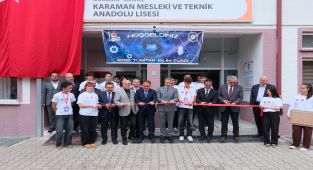 Karaman'da TÜBİTAK Bilim Fuarı Açıldı, Valimiz Çiçek Öğrencilerle Buluştu