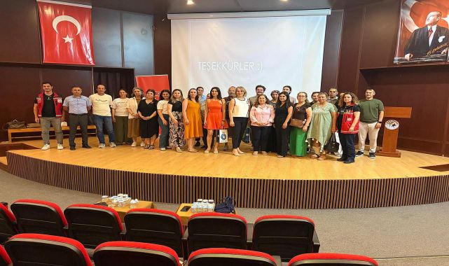 Alanya'da Kadına Şiddetsiz Yaşam ve Dijital Ebeveynlik Semineri