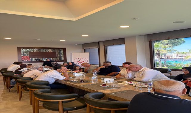 Antalya'da Koruyucu Ailelerle Babalar Günü Buluşması