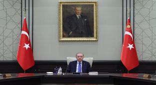 Bakan Uraloğlu: Kabine Toplantısı'nda Ülkenin Yükselen Potansiyeli Ele Alınıyor