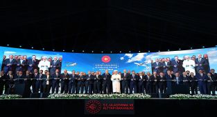 Erdoğan: 86 Milyon Vatandaşımızın Hizmetkârı Olmaya Devam Edeceğiz