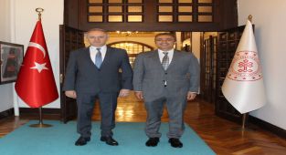 Karaman Valisi Hayrettin Çiçek, Kültür ve Turizm Bakan Yardımcısı Gökhan Yazgı ile Görüştü