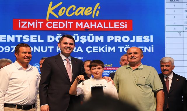 Kocaeli İzmit Cedit'te 1097 Konut Hak Sahiplerine Teslim Edildi