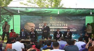 Ulaştırma Bakanı Uraloğlu: Gençler ve Kadınlarla Türkiye Yüzyılı'nı İnşa Edeceğiz