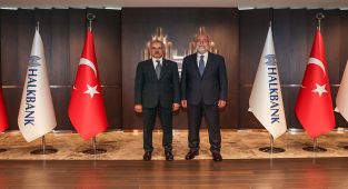 Ulaştırma Bakanı Uraloğlu, Halkbank Genel Müdürü Özdil'i Ziyaret Etti