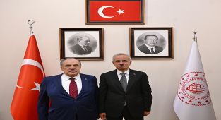 Ulaştırma Bakanı Uraloğlu TBMM'de Milletvekilleriyle Buluştu