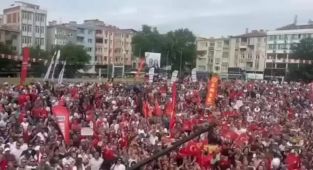 Ünver'den Kırklareli'deki Partililere Destek Mesajı: 'Tarihin Doğru Tarafındayız'