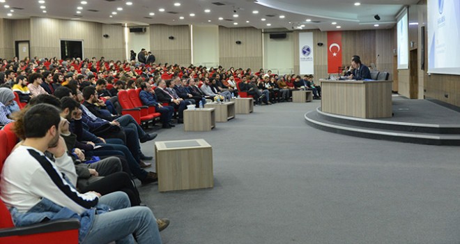 Öğrencilere Bilişim Hukuku Anlatıldı