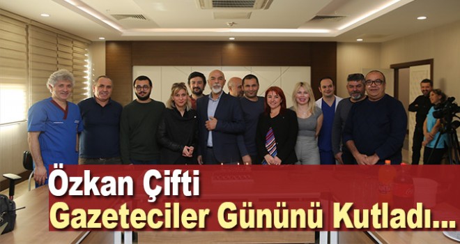Özkan çifti, gazetecilerin gününü kutladı