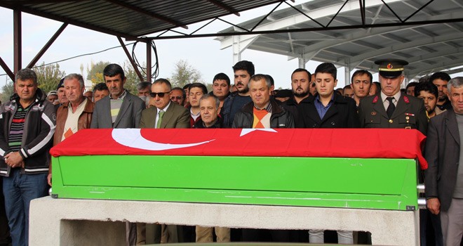 Kaza Sonucu Ölen Er Mevlüt Mulazım Defnedildi