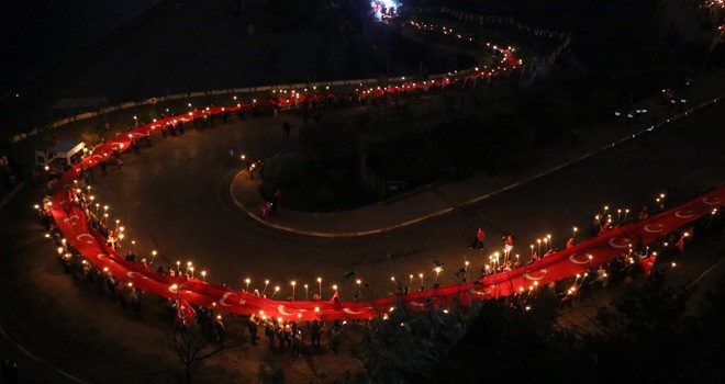 Bu Türk Bayrağı Tam 600 Metre