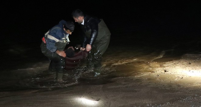 Kızılırmak'a Düşen İki Kişiden Birinin Cesedine Ulaşıldı