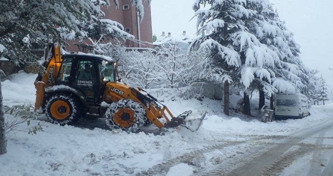 Ermenek Belediyesinin karla mücadele çalışmaları