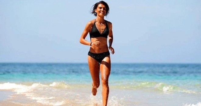 Merve Aydın'ın Tesettürlü Fotoğrafı Çok Konuşuldu!