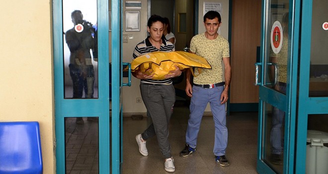 Nefes Borusuna Mama Kaçan Bebek Öldü