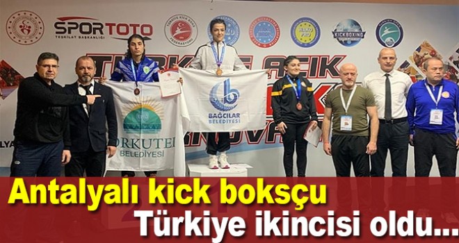 Antalyalı kick boksçu Türkiye ikincisi oldu