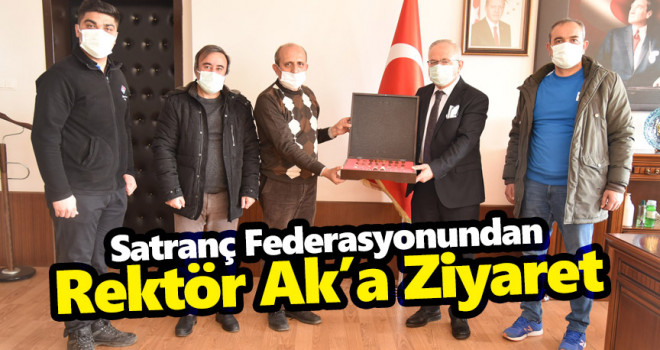 Karaman Satranç Federasyonundan Rektör Namık Ak’a Ziyaret