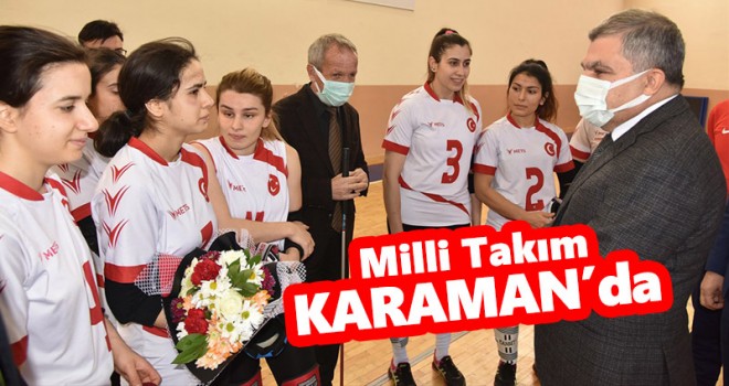 Vali Işık, Karaman’da Kampa Giren Milli Takımı Ziyaret Etti