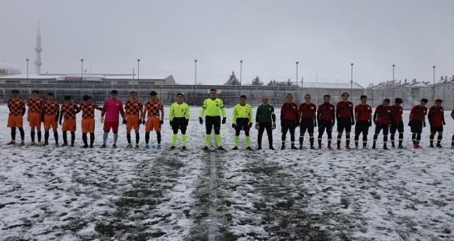 Karaman'da liseler arası futbol turnuvası sona erdi