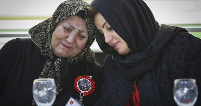 Şehit Polis İçin Aşure Dağıtıldı
