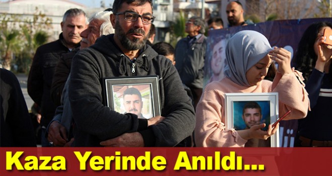 Antalya'da trafik kazasında ölen genç, kazanın gerçekleştiği yerde anıldı