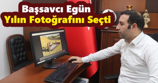 Başsavcı Behçet İşlek, AA'nın 'Yılın Fotoğrafları' oylamasına katıldı