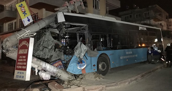 Otobüs, Minibüs ve Otomobil Birbirine Girdi