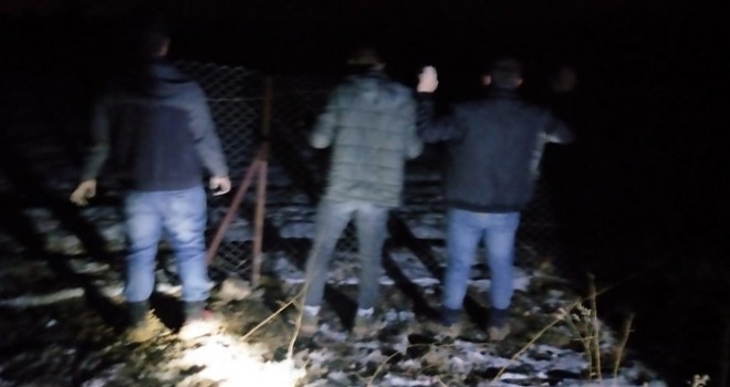 İzinsiz kazı yapan 4 kişi suçüstü yakalandı