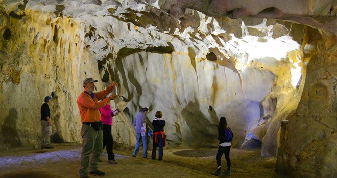 500 Bin Yıl Öncesine Işık Tutan Mağara: Karain