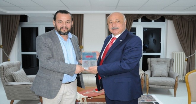 Prof. Dr. Akgül, Batman’da Rektörler Toplantısına Katıldı