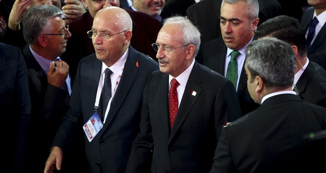 Kemal Kılıçdaroğlu Yeniden Genel Başkan Seçildi
