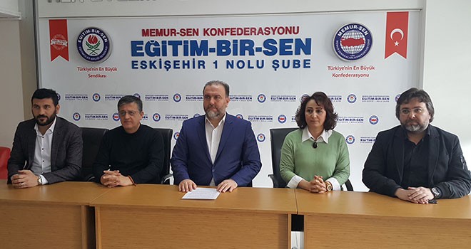 Milli Eğitim Bakanlığının performans sistemi çalışmasına eleştiri