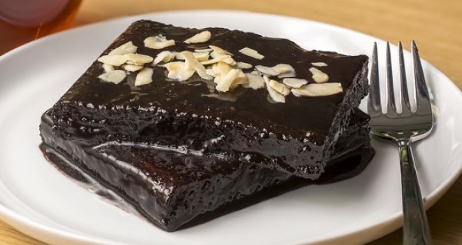 Kakaolu Islak Kek Tarifi