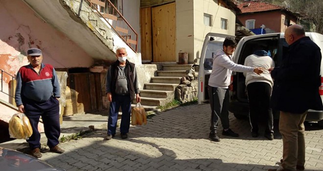 Ekmek vatandaşların kapısına kadar götürülüyor