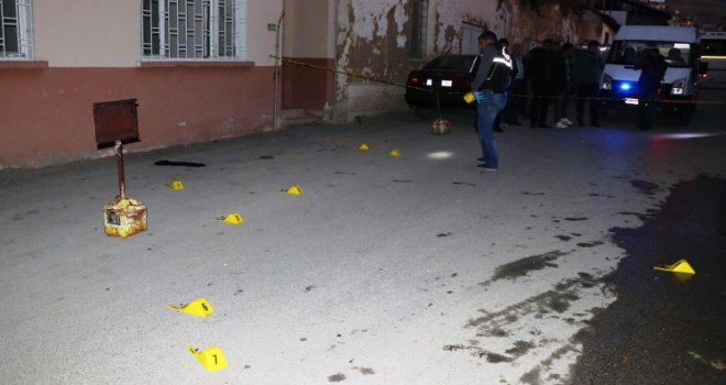 Baba Eşini ve 3 Çocuğunu Ödürdü