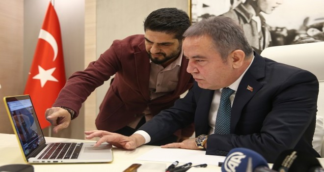 Antalya Büyükşehir Belediye Başkanı Muhittin Böcek, AA'nın 
