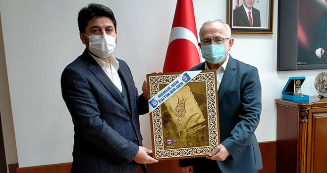 Eğitim Bir-Sen’den Rektör Ak’a Ziyaret