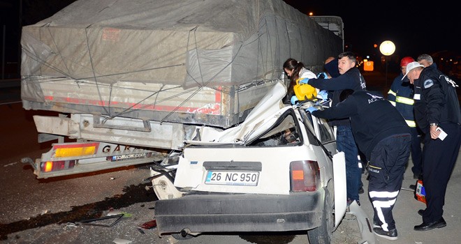 Otomobilinde Sıkışan Sürücü Hayatını Kaybetti