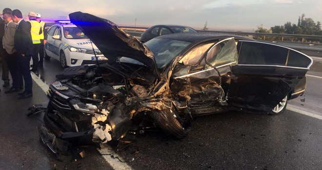 MHP Genel Başkan Yardımcısı Zincirleme Kaza Yaptı