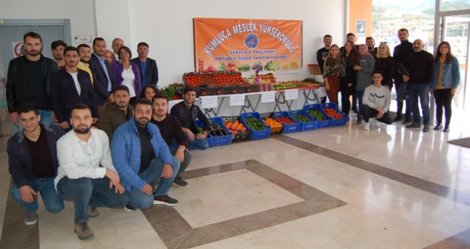 Öğrenciler Sebze Tanıtım Haftası Düzenledi