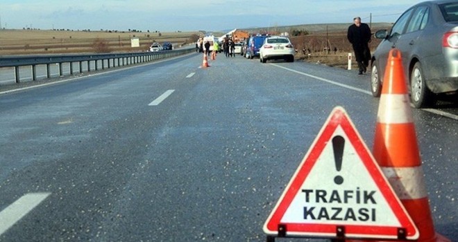 Konya'da iki otomobil çarpıştı: 1 ölü, 3 yaralı