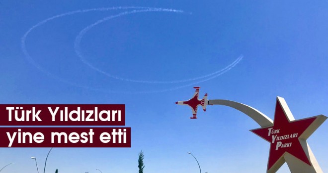 Türk Yıldızları Konya semalarında hilal çizdi
