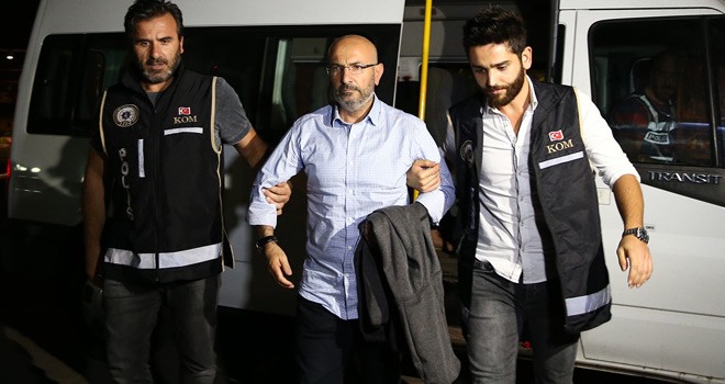 Eski Vali Gözaltına Alındı