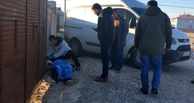 Konya'da Bir Genç Sokakta Ölü Halde Bulundu