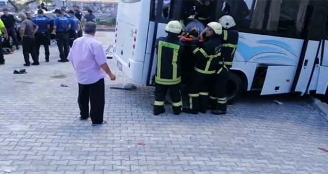 Askerleri taşıyan midibüs kaza yaptı: Çok sayıda yaralı