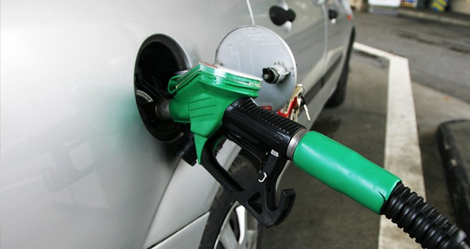 Benzin ve Motorine Rekor Zam