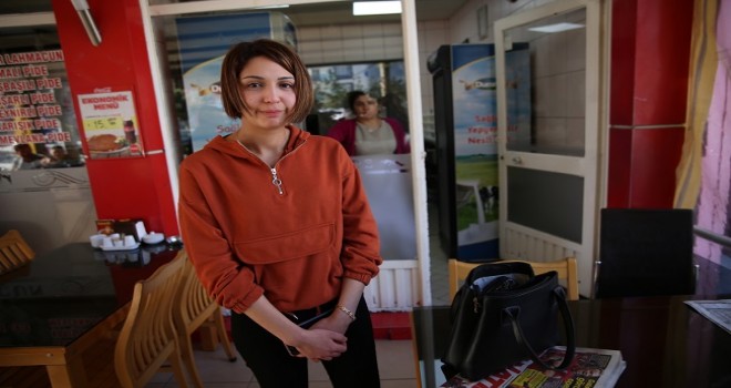 Maaşının son kalan kısmı çalınan anne, Bir ay nasıl geçineceğiz diye ağladı