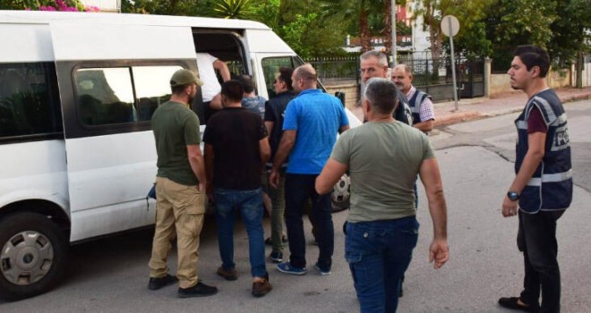 Masaj salonuna fuhuş operasyonu