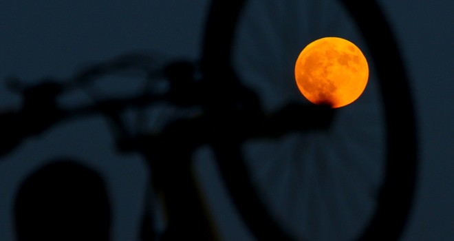 21. Yüzyılın En Uzun ''Kanlı Ay'' Tutulması
