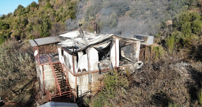 Akseki de bağ evinde yangın